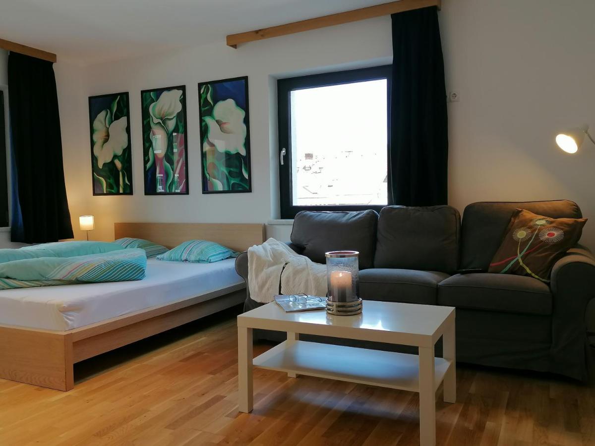 Mo'S Apartments 메이른호픈 외부 사진